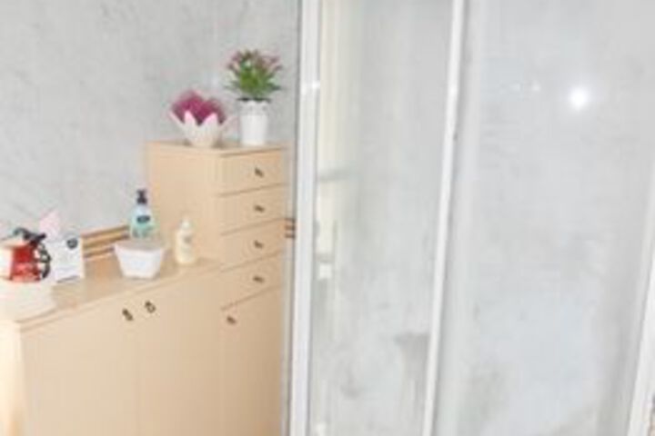 Room 4 of 30