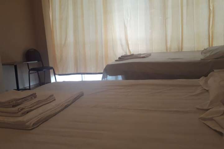 Room 8 of 25