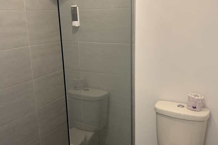 Room 15 of 38