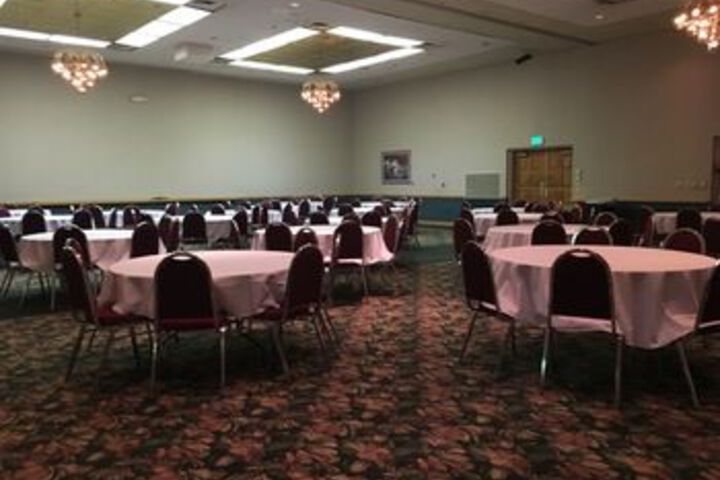 Ballroom/Hall 2 of 26