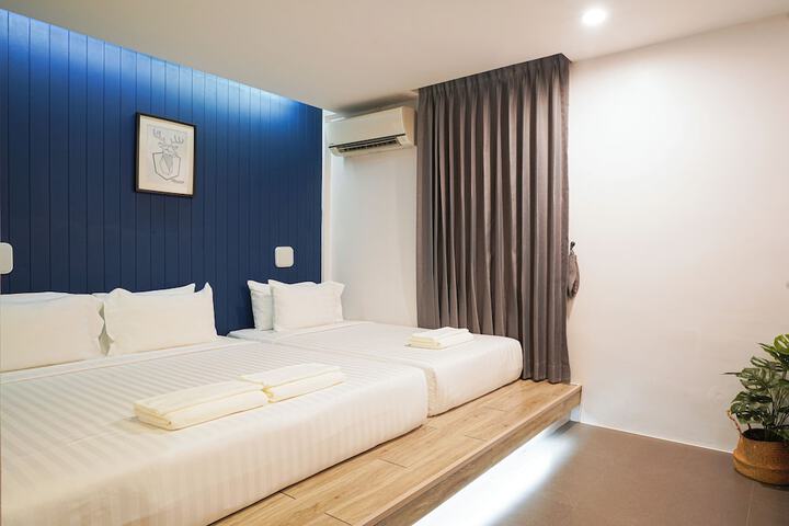 Room 21 of 60