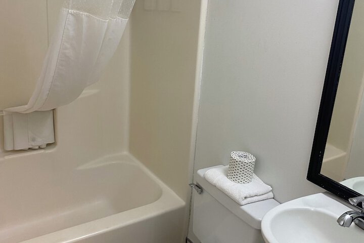 Room 19 of 23