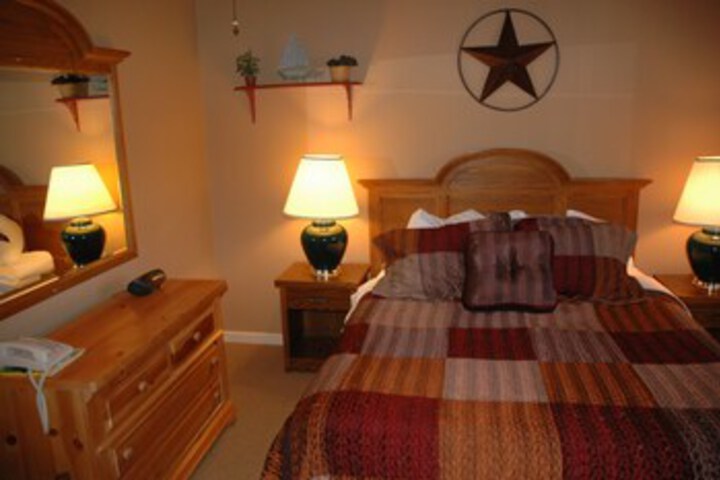 Room 153 of 250