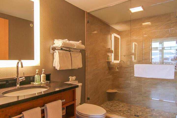 Hotel Amenity