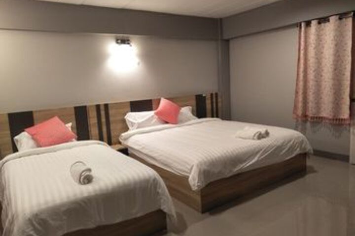 Room 21 of 40