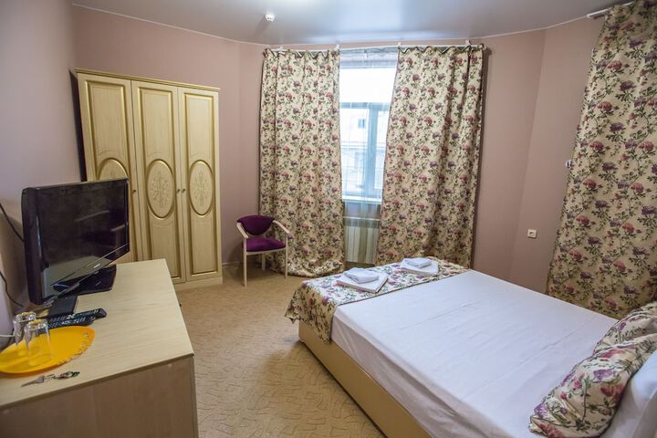 Room 11 of 64