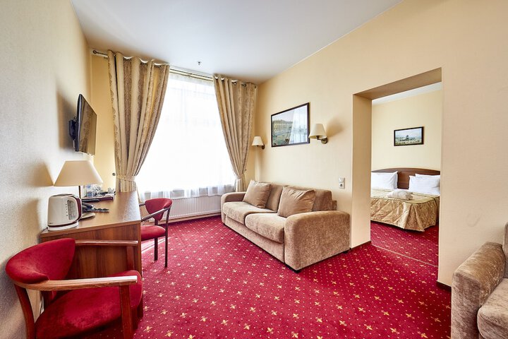 Room 5 of 75