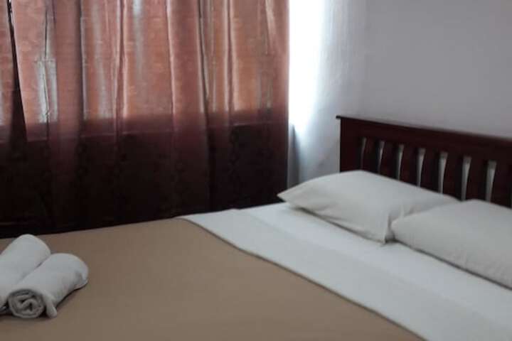 Room 12 of 97