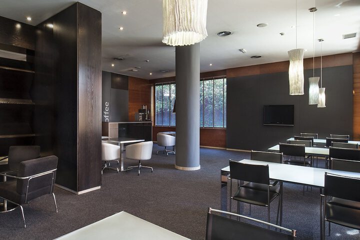 Guest Lobby