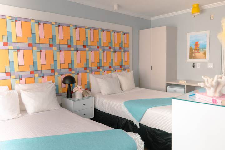 Standard Room, King or Two Doubles (2 of 14)