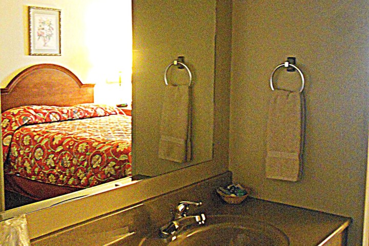 Room 18 of 52