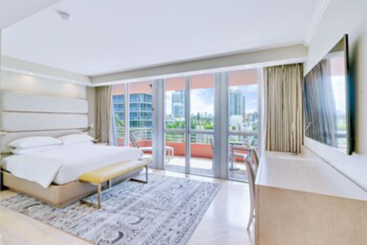 Room 259 of 318
