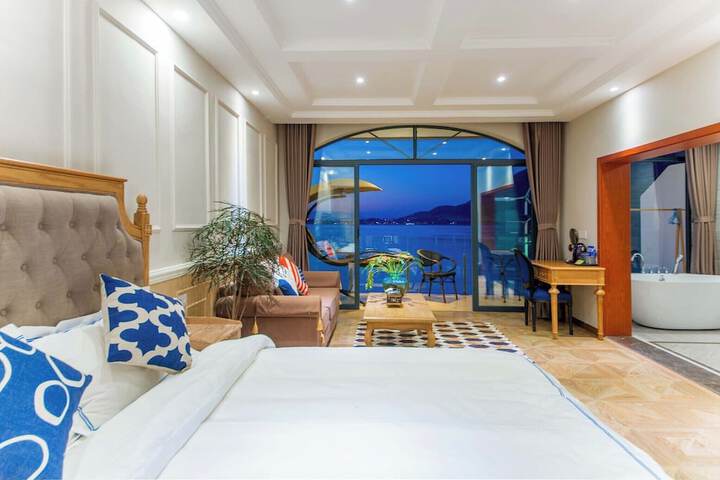 Room 8 of 46