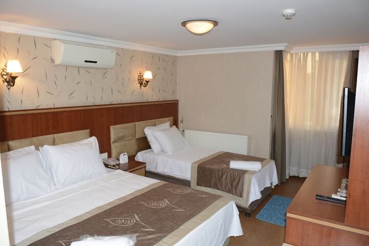 Room 18 of 34