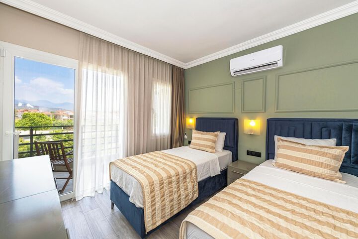 Room 30 of 54
