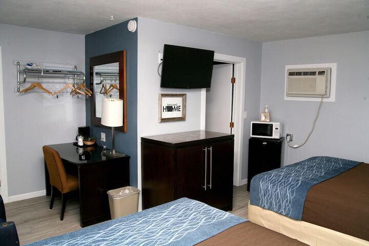 Room 5 of 71