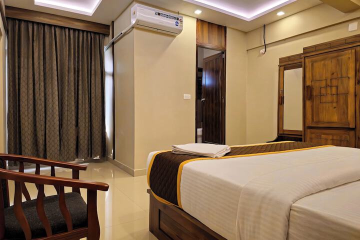 Room 18 of 135