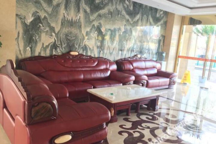 Hotel Interior 10 of 22