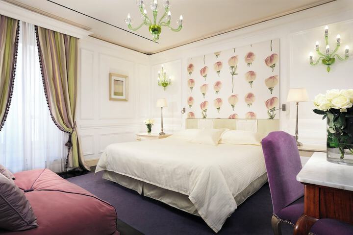 Room 43 of 179