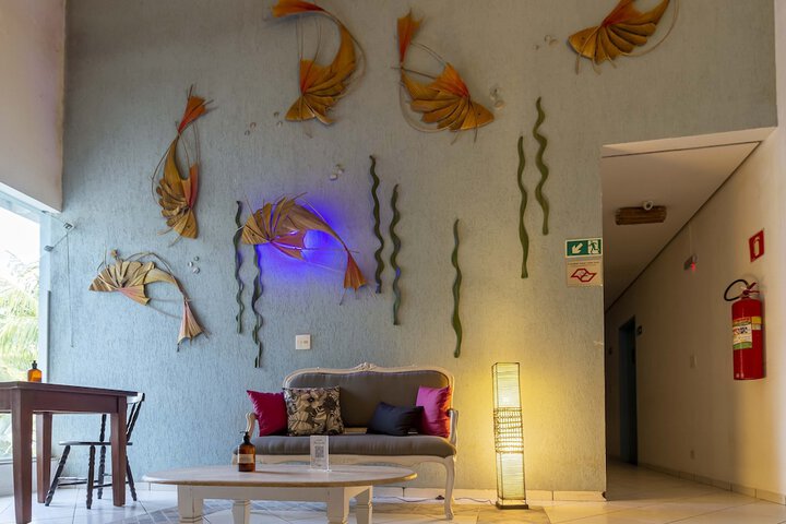 Entrance & Lobby