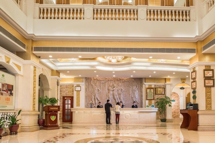 Lobby Entry