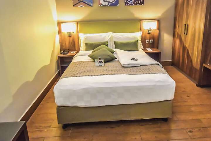 Room 9 of 56