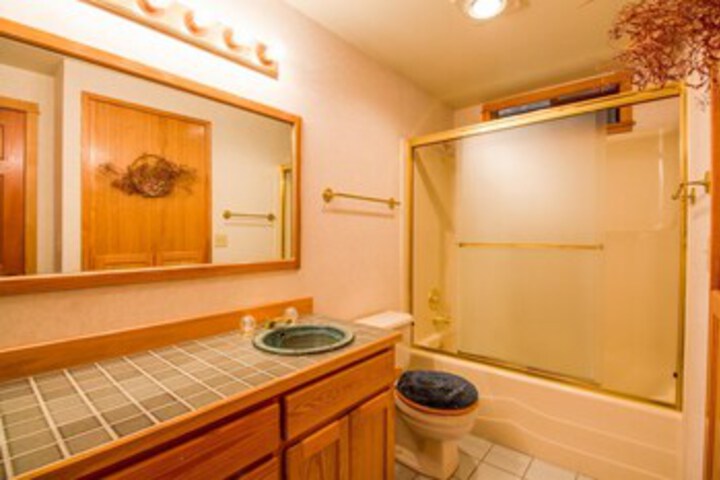 Room 7 of 52