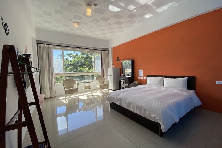 Room 5 of 29