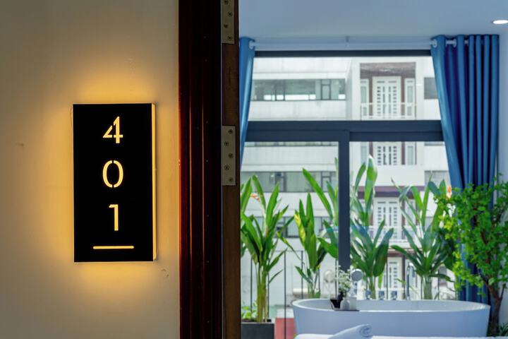 Room 88 of 107