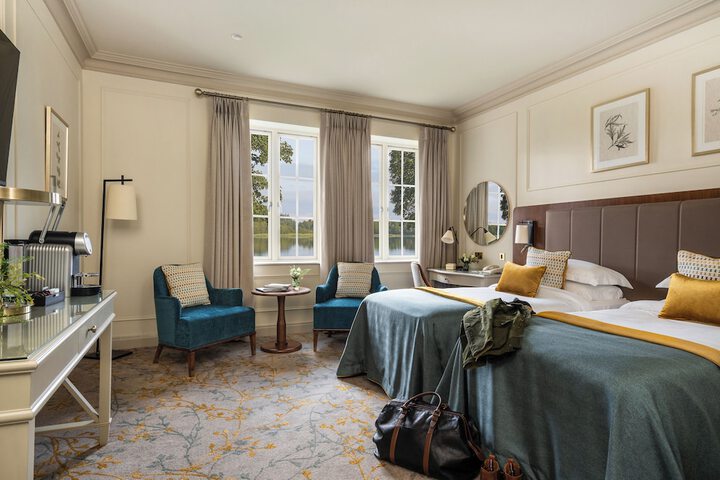 Room 50 of 102