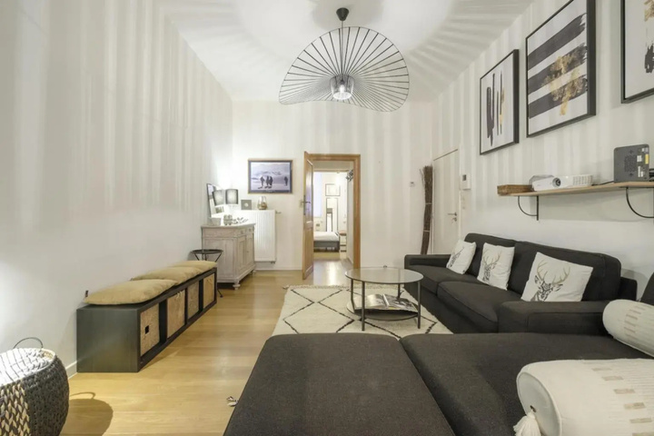 Room 3 of 15