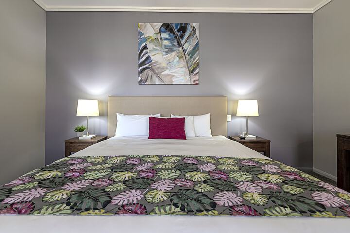 Room 14 of 49