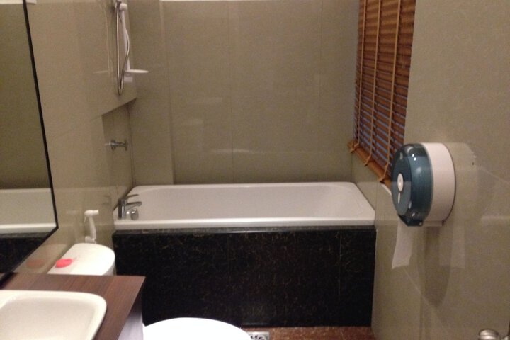 Room 7 of 52