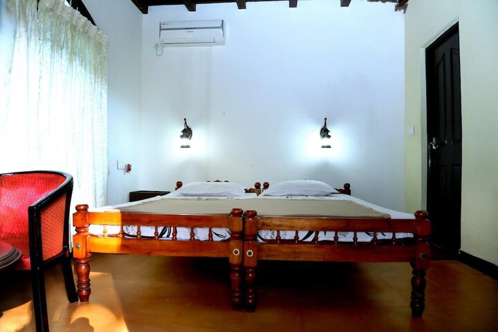 Room 14 of 51