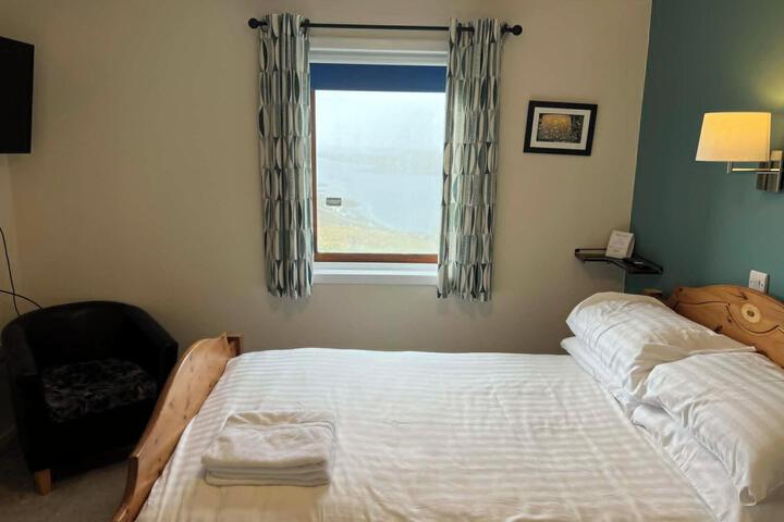 Room 43 of 139