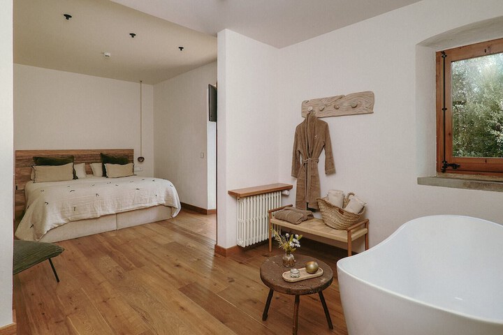 Room 14 of 88