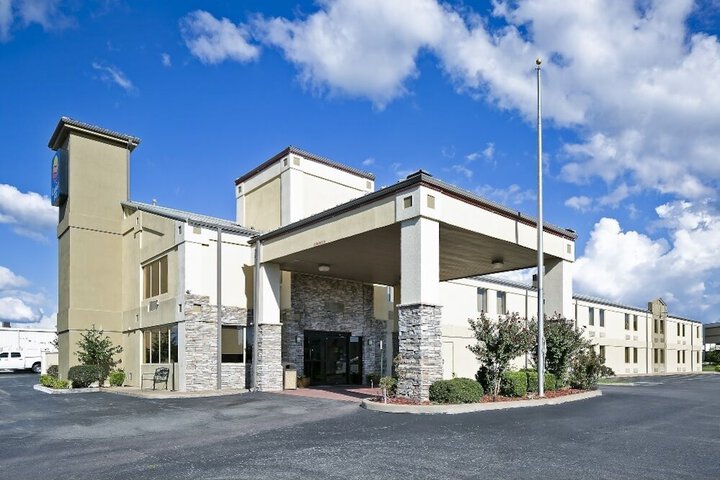 Comfort Inn Muskogee Near Medical Center Muskogee Ok 3133 Azalea Park