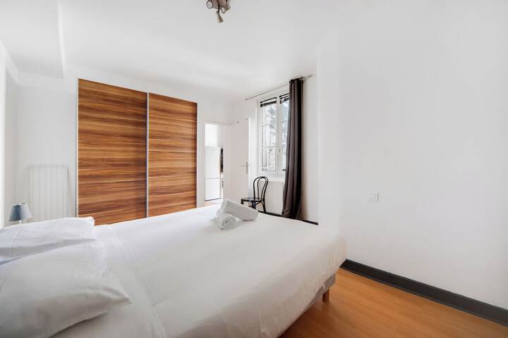 Room 8 of 41