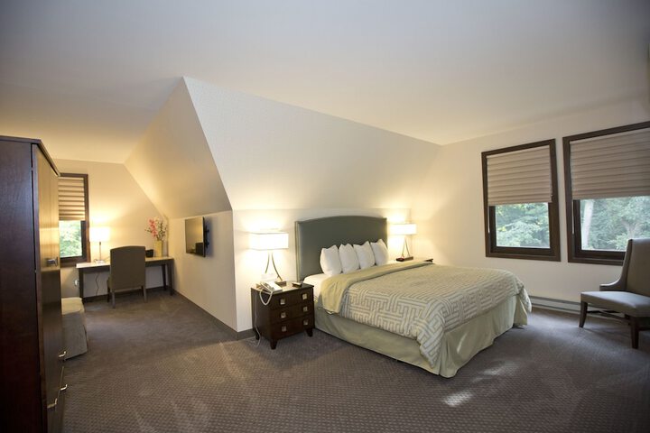 Room 5 of 49