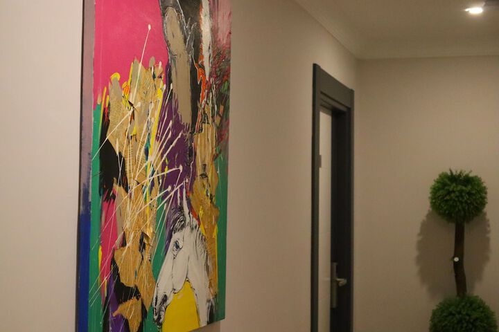 Ballroom/Hall 84 of 90