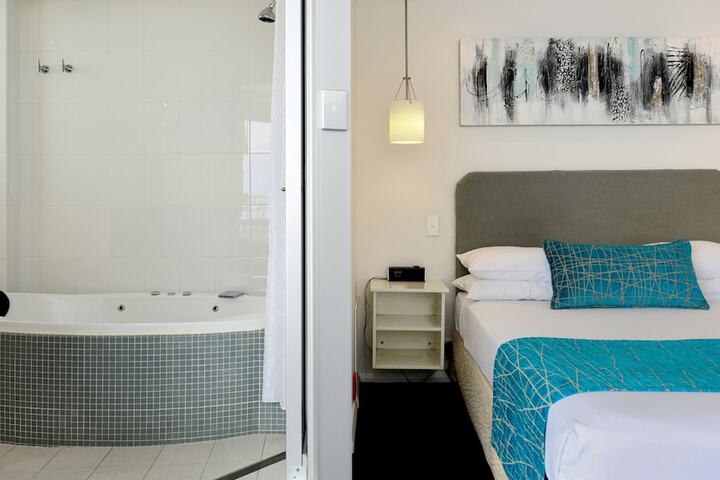 Room 17 of 62
