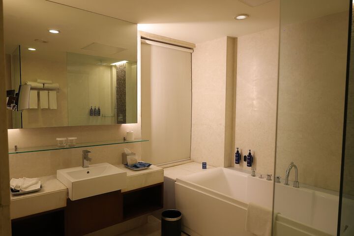Room 29 of 112