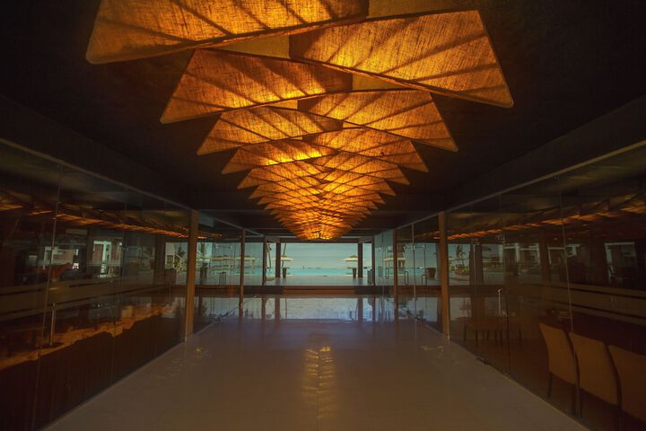 Ballroom/Hall 35 of 43