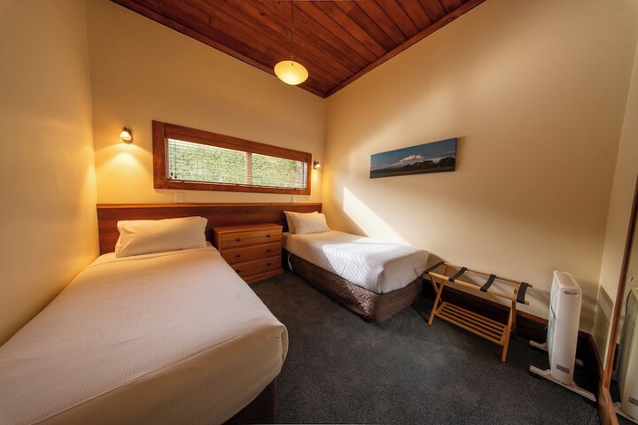 Room 14 of 60