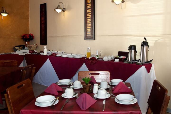 Breakfast buffet