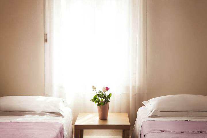 Room 6 of 21