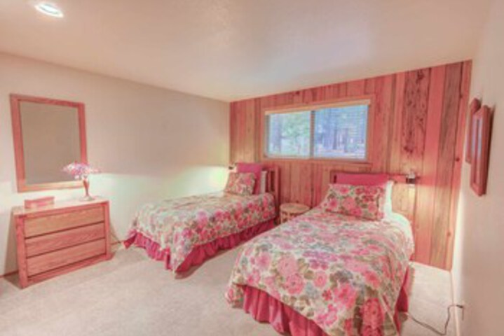 Room 38 of 41
