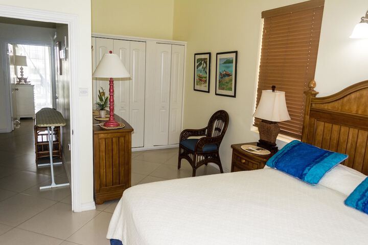Room 15 of 157