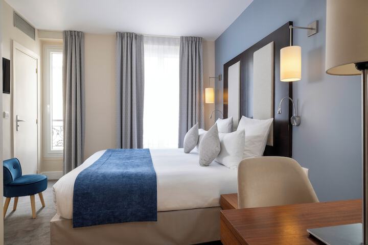 Room 4 of 51