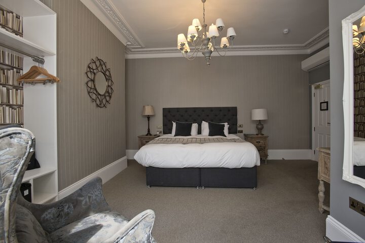 Room 20 of 71